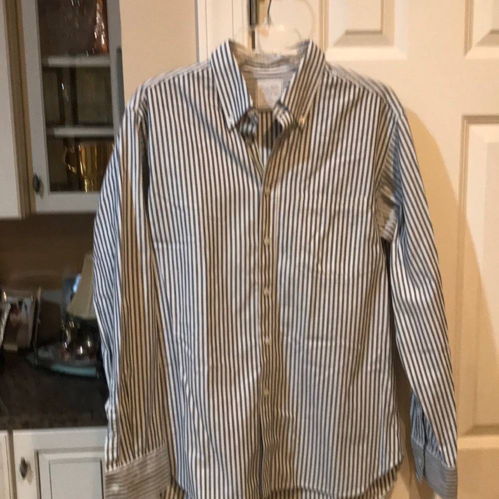 Men’s button down stripe shirt